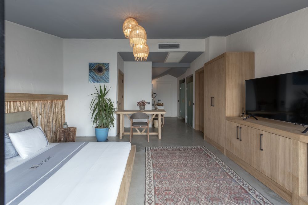 Harbour Suites