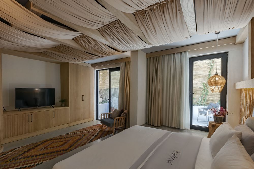 Harbour Suites